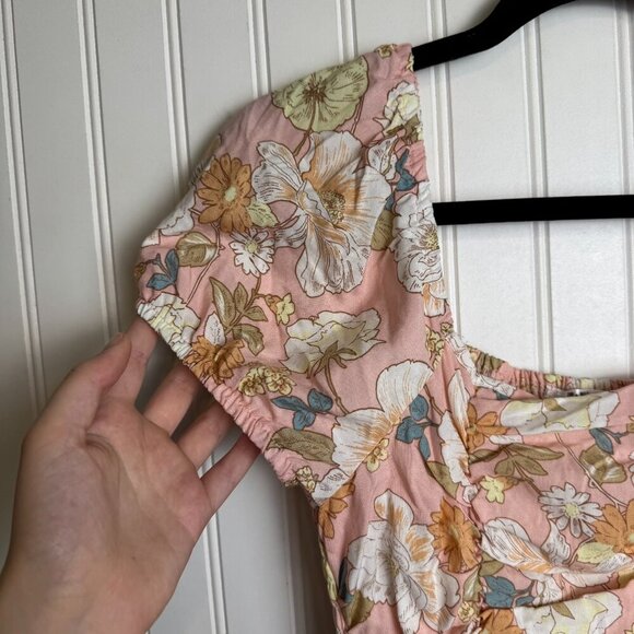 3rd+ Malt pink floral puff sleeve mini dress smocked back size medium G50 - Picture 3 of 7